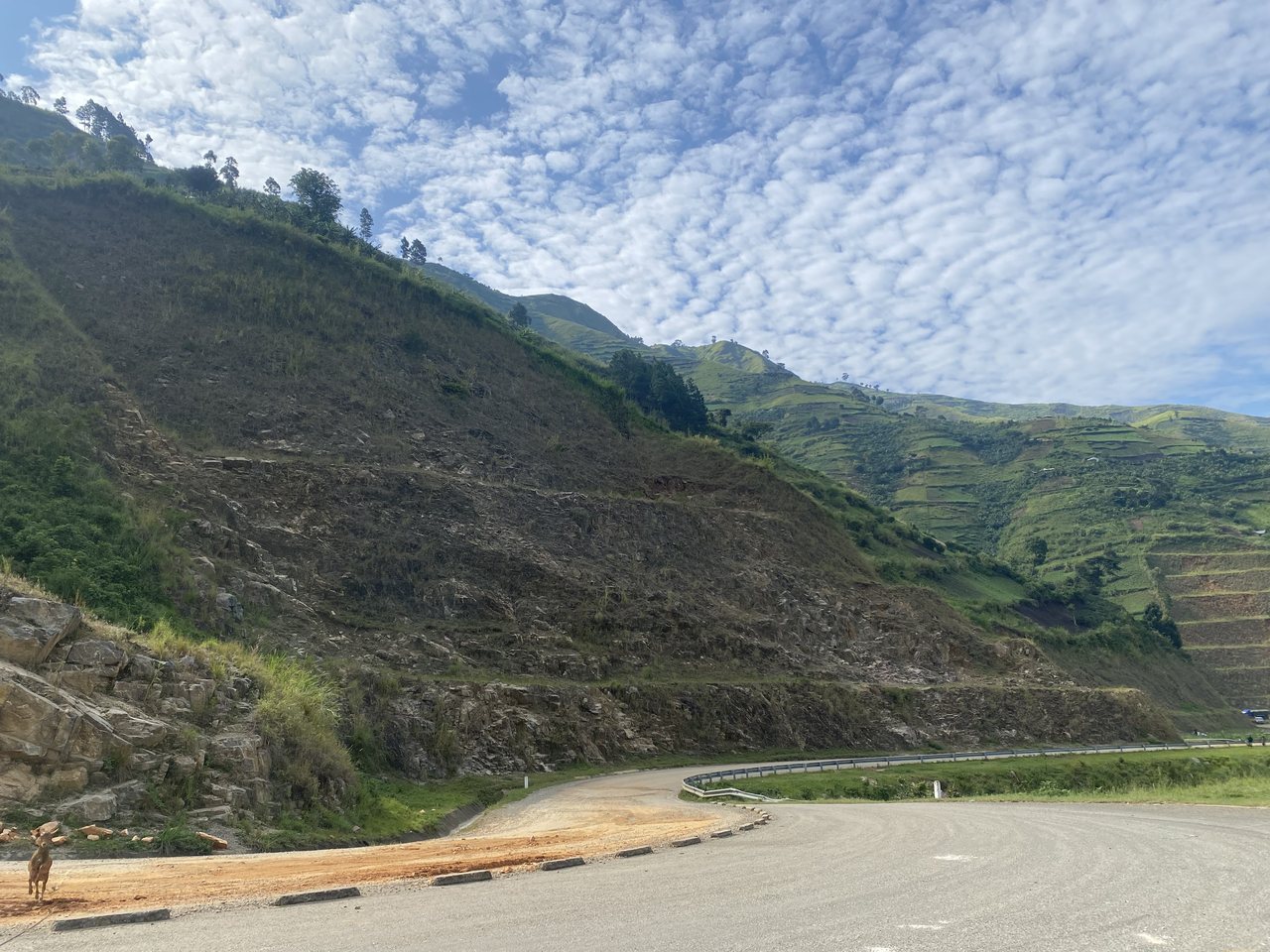 Hills of Bundibugyo District in western Uganda (file photo)