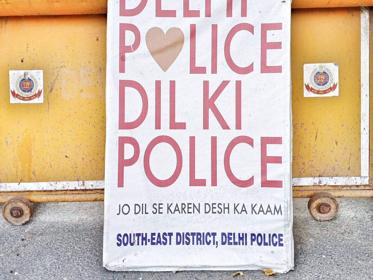 A Delhi Police sign (file photo)